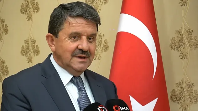 Kütahya İl Genel Meclisi Başkanı Özcura'dan Seydiköy Açıklaması: 'Hiçbir Su Sıkıntısı Yok, Yaşanan Olay Siyasi Şovdur'