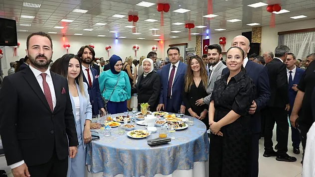 Kütahya protokolü, 30 Ağustos Zafer Bayramı kabul töreninde buluştu