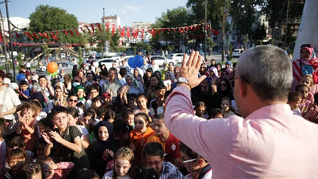 Kütahya'da çocuk şenliği coşkusu