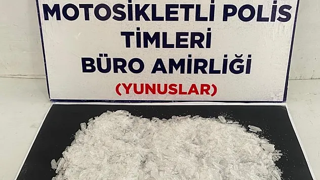 Kütahya'da Yunus Timlerince 2 kişinin üzerinde uyuşturucu madde ele geçirildi
