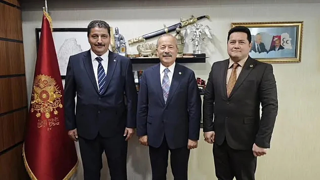 'Liderimizin İzinde Milletimizin Hizmetindeyiz'