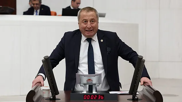'Lütuf İstemiyoruz, Herhangi Bir Taltif De İstemiyoruz'