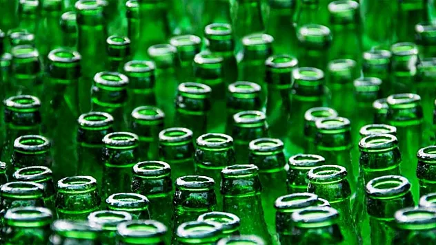 Maden Suyu ve Soda Şişeleri Neden Hep Yeşil Renkte?