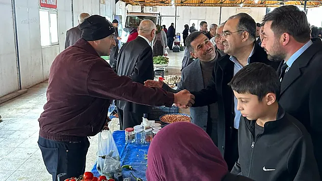 'Malum Hanımefendi Aklına Geleni Yaparım Diyerek Vatandaşı Kandırıyor'