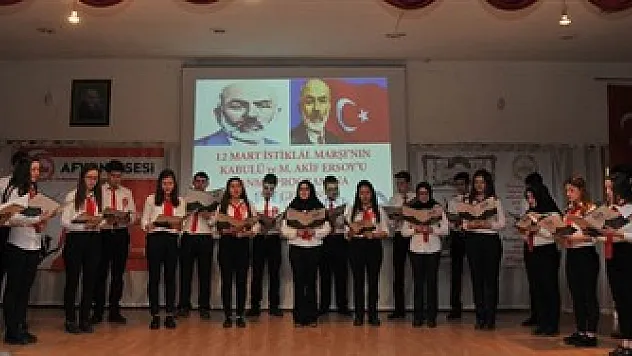 Mehmet Akif’i, Necip Fazıl’ı anlayın