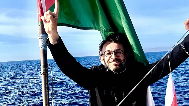 'Menzilimiz Gazze, Gayretimizin Ablukanın Kırılması'