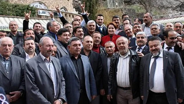 MERAL AKŞENER SÖZ VERDİ: 'Önseçimi hâkim huzurunda yapacağız'