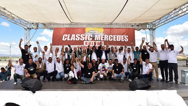 Mercedes tutkunları Afyonkarahisar'da buluştu