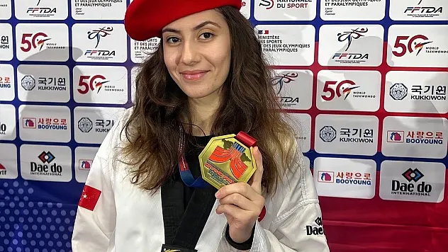 Meryem Betül'den Bronz Madalya