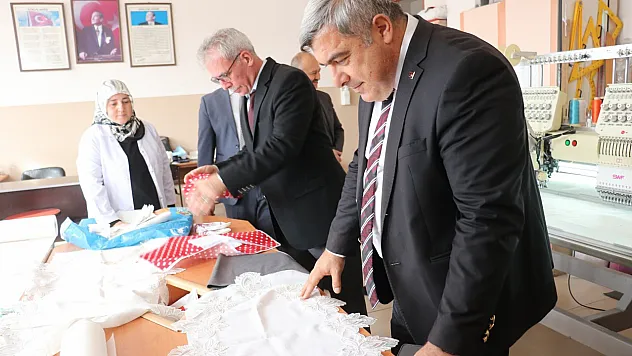 'Meslek Liseleri Hem Üretecek, Hem Geleceği İnşa Edecek'