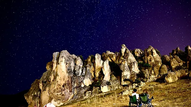 Meteor yağmurunu izlemek isteyenler Frigya’da buluştu