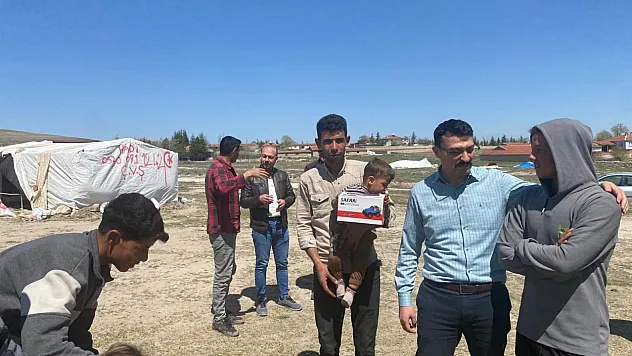 Mevsimlik İşçiler Emirdağ'a Gelmeye Başladı