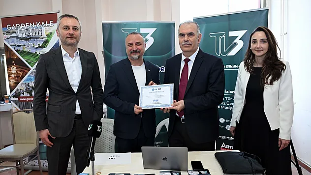Mezunlar, Öğrencilerle Buluştu… Kariyer İçin Fırsatlar Tartışıldı