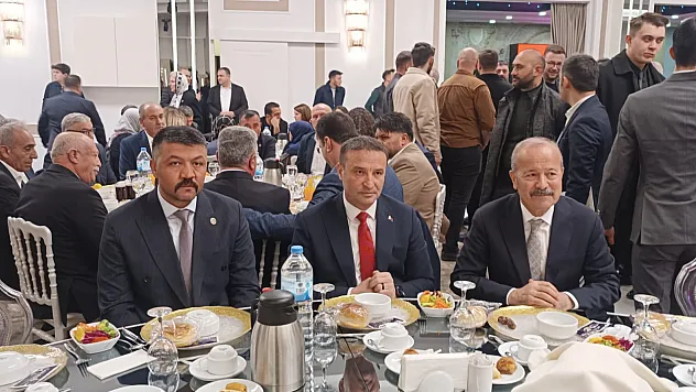 MHP'den Gövde Gösterisi