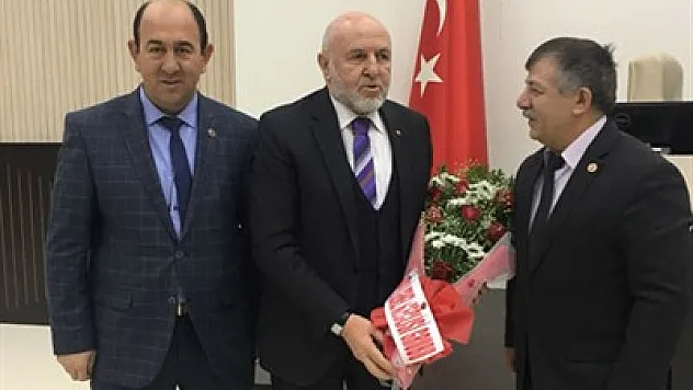 MHP grubu Sel'in kulüp başkanlığını kutladı