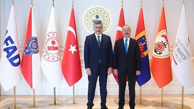 MHP Milletvekili Taytak, Bakan Çiftçi'yi Ziyaret Etti
