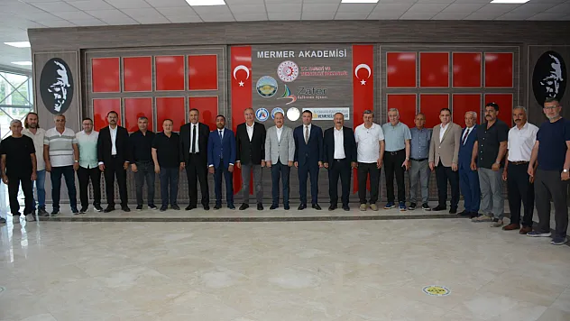 MHP Milletvekili Taytak Mermer Fuarı'nı Daha Güçlü Noktalara Taşıyacağız