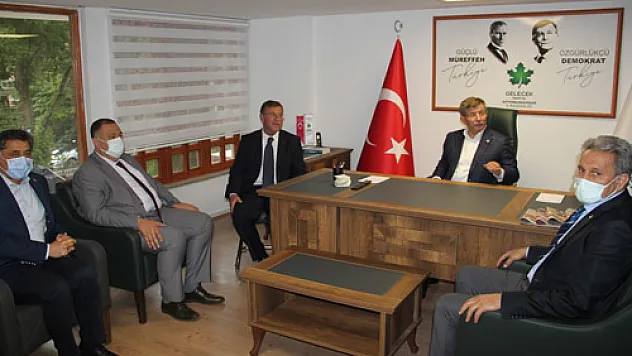 Millet İttifakı yöneticileri Davutoğlu'nu ziyaret etti