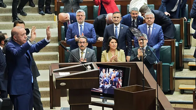 'Milletimize Hizmet Yolunda, Liderimizin Arkasındayız'