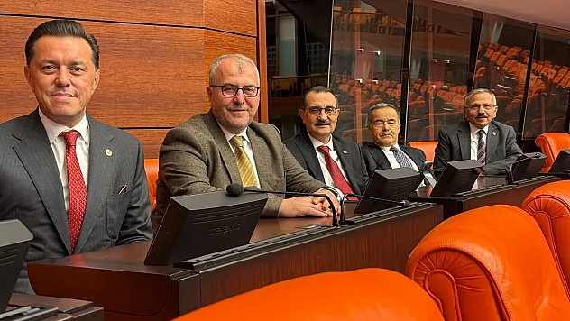 Milletvekili Hatipoğlu, TBMM'de Çalışmalarını Sürdürüyor