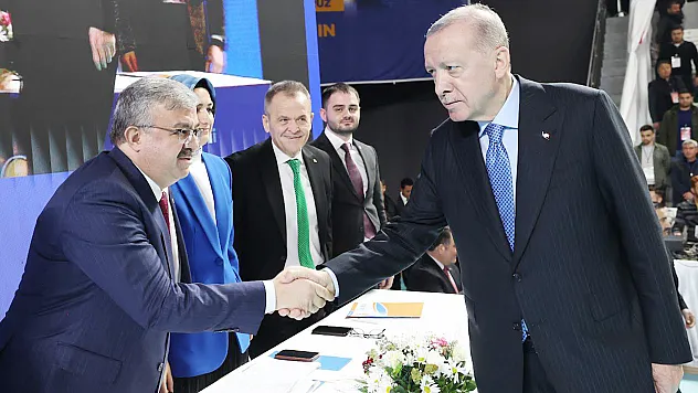 Milletvekili Yurdunuseven, Cumhurbaşkanı Erdoğan'ı Karşıladı