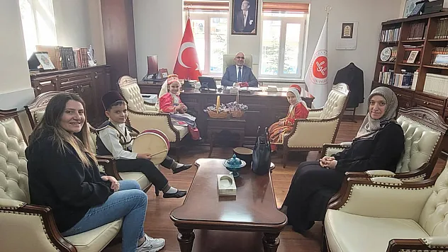 Minik Öğrencilerden Gazze'ye Bayramlık Bağış
