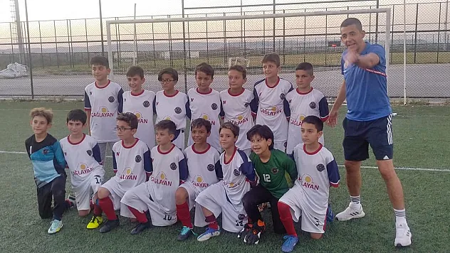 Miniminiklerin AFKA’sı grup birincisi