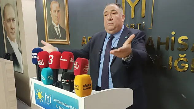 Mısırlıoğlu'ndan Özkaya'ya: Toplantıyı Sen Mi Sipariş Ettin?