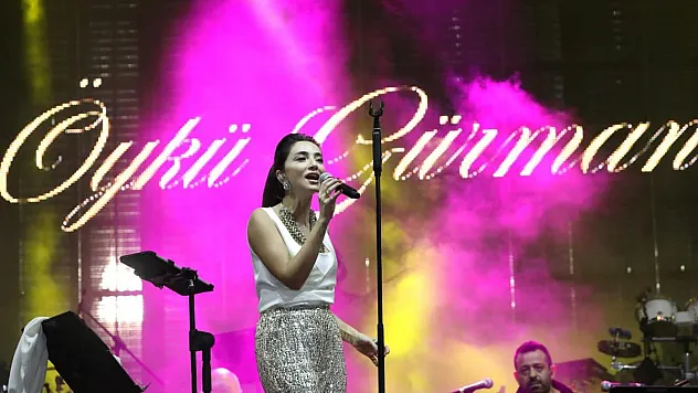 Motofest Öykü Gürman ve Emir Can İğrek konserleriyle sona erdi