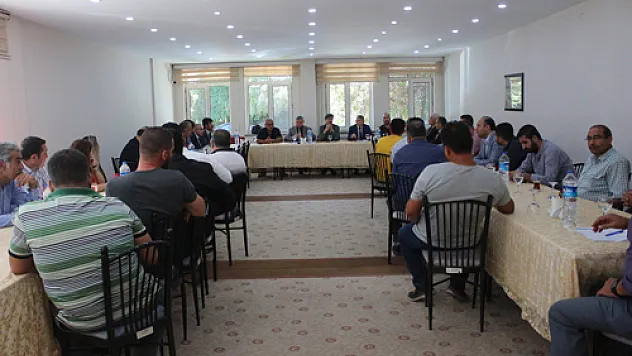 Motorlu taşıt sürücü kursları yetkilileri bilgilendirildi