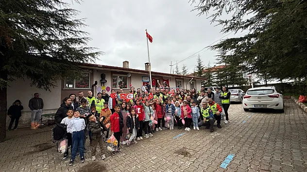 Motosiklet Tutkunları Çocukları Unutmadı