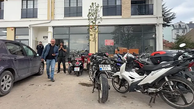 Motosikleti Çalındı, Takip Cihazı Sayesinde Kısa Sürede Buldu