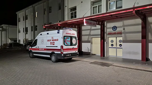 Motosikletten Savrulan Yolcu Ölümle Burun Buruna Geldi