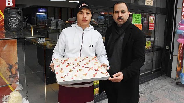 Muaytahai Türkiye 3'cüsü Harçlığını Tatlıcıda Çıkarıyor