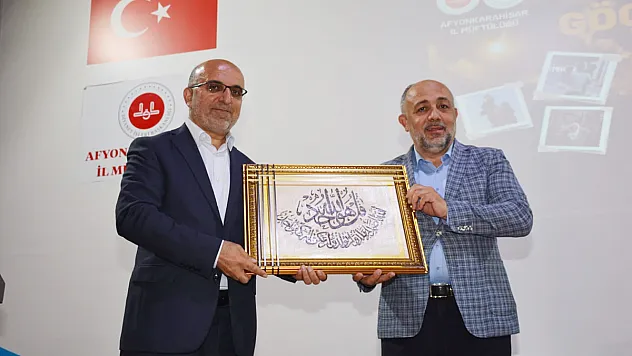 Müdür Kasapoğlu, Savaş Ve Göçte Aileyi Anlattı