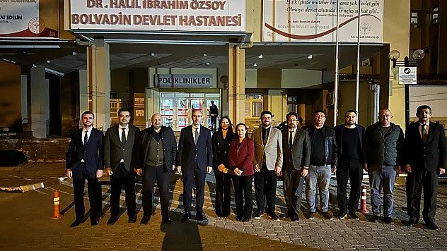 Müdür Öztürk, Sağlık Çalışanlarıyla İftar Yaptı