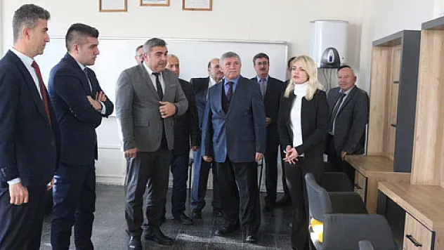 Müdür Sünnetci, Çay'da atölye açılışına katıldı