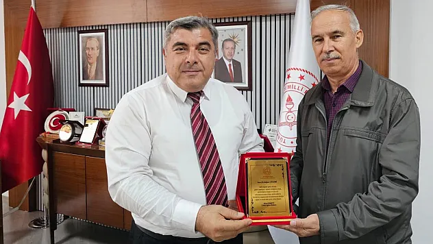 Müdür Sünnetci'den, Vefa Örneği