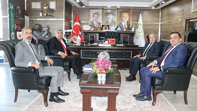 Müdür Sünnetci, İlçelerdeki Başarı İçin Çalışıyor