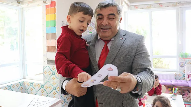 Müdür Sünnetci'yi Tebessüm Ettiren Talep