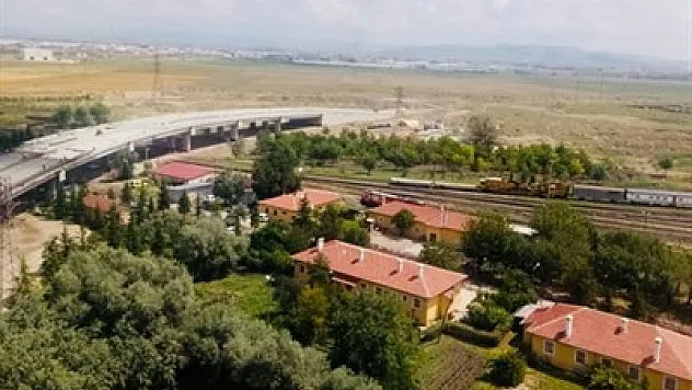 Muhsin Yazıcıoğlu üst geçitinde çalışmalar sürüyor