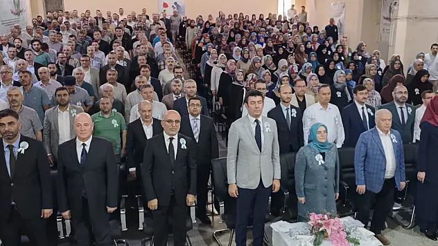 'Mülk, Makam, Şan ve Şöhret Putları Yıkılmalı'