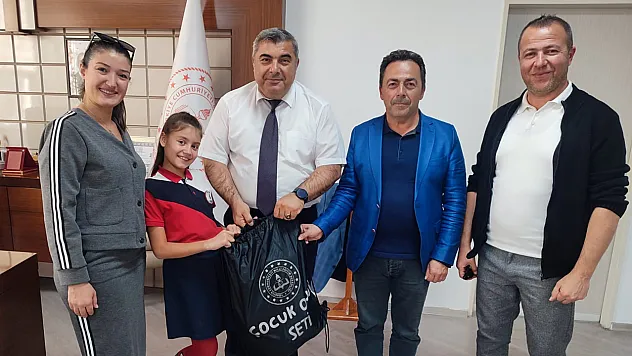 Öğrenci Talep Etti, Müdür Sünnetci Yerine Getirdi