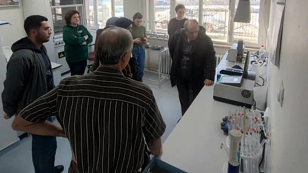 Öğrenciler Analizleri Yerinde Gördü