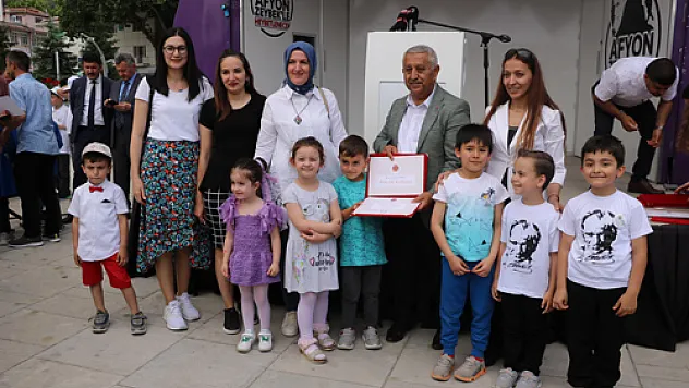 Öğrenciler atıklarla geri döndü
