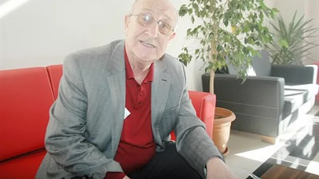 Öğretmen mutlaka araştırmalı, tarihini ve kültürünü bilmeli
