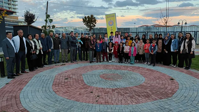 Okçular 100. Yıl İçin Yay Gerdi