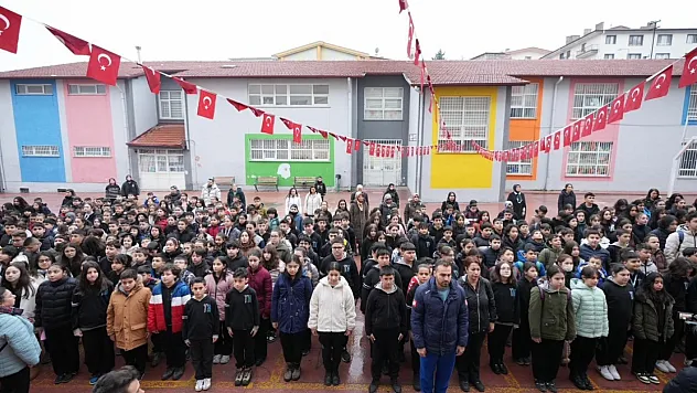 Okullar 1 Haftalık Araya Giriyor
