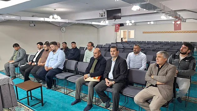 Okullarda Görevli Hocalarla İstişare Toplantısı Yapıldı