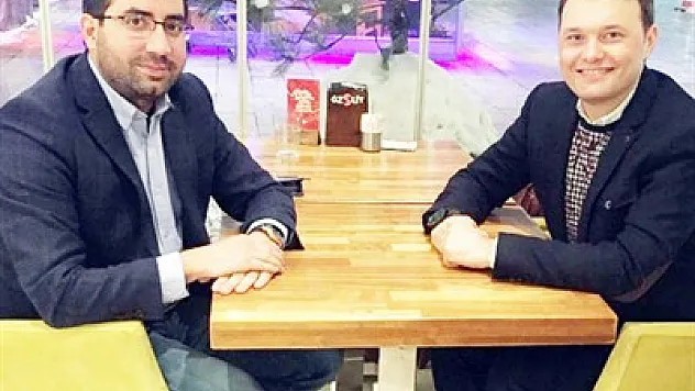 Ömür Kurt'un imza günü var